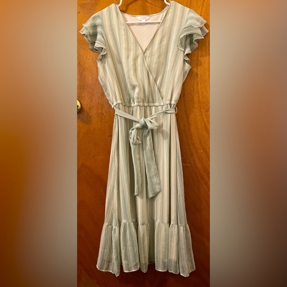 Lauren Conrad M Dress Green Striped Flutter Cap Sleeve